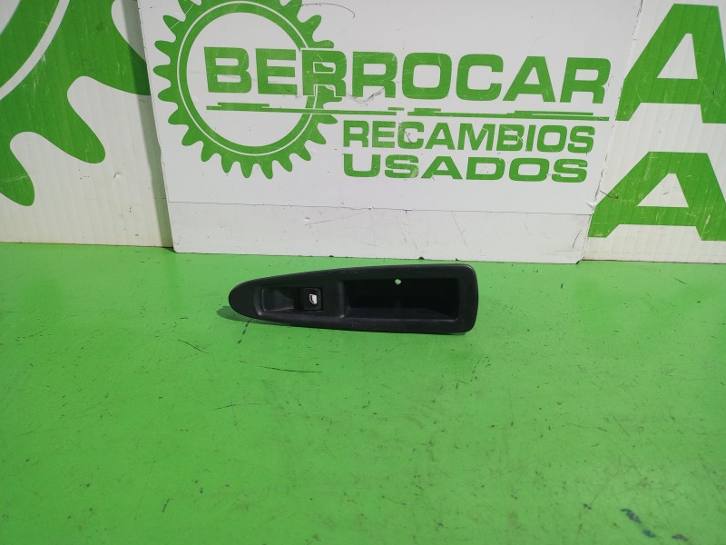 Recambio de mando elevalunas trasero derecho para citroën c4 berlina collection referencia OEM IAM 6554HJ / 9650912777  