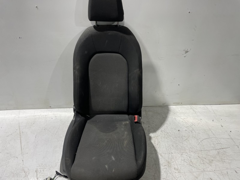 Recambio de asiento delantero derecho para seat ibiza (kj1) reference referencia OEM IAM 6F0881805AHHG  