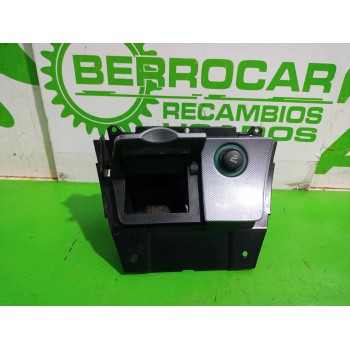 Recambio de cenicero para citroën xsara berlina 1.6 16v satisfaction referencia OEM IAM 9637602677  