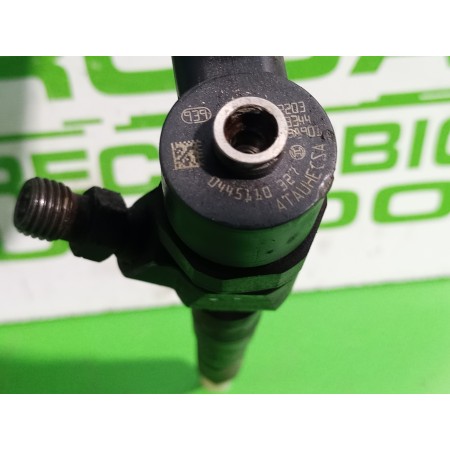 Recambio de inyector para opel insignia berlina 2.0 cdti cat referencia OEM IAM 0445110327  