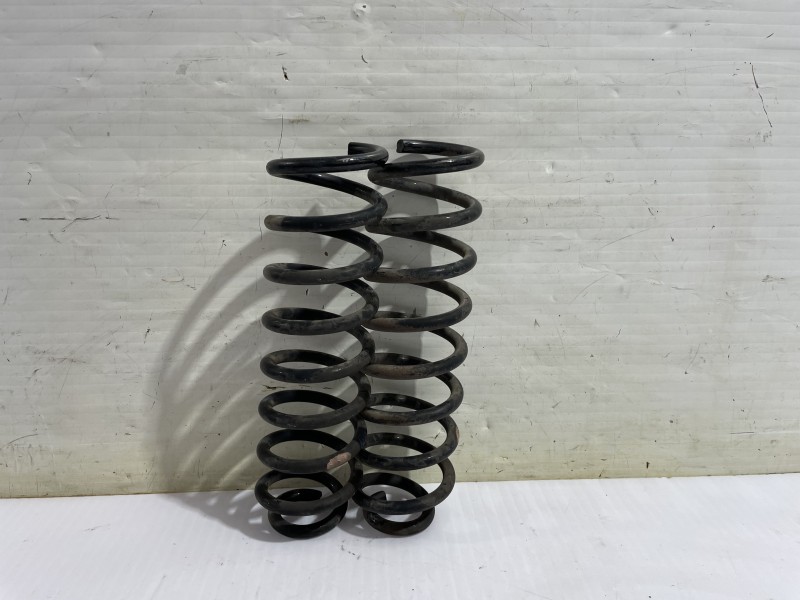 Recambio de muelle amortiguacion para renault scenic ii grand confort dynamique referencia OEM IAM 8200297954  