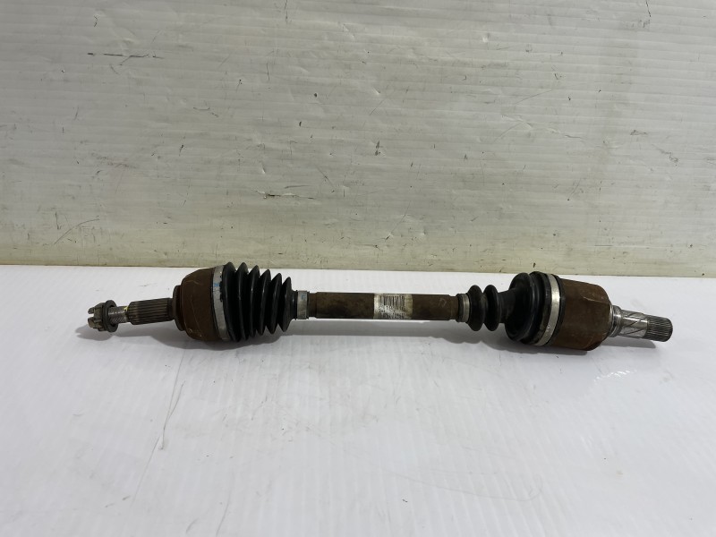 Recambio de transmision delantera izquierda para renault scenic ii grand confort dynamique referencia OEM IAM 8200198016  