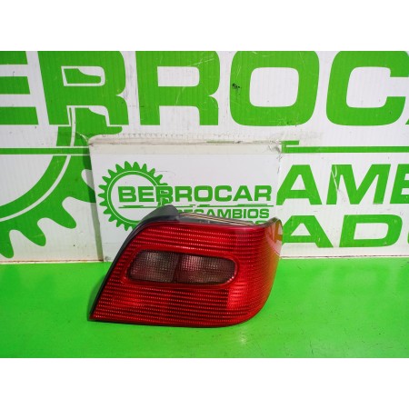 Recambio de piloto trasero derecho para citroën xsara berlina 1.6 16v satisfaction referencia OEM IAM 6351P0  