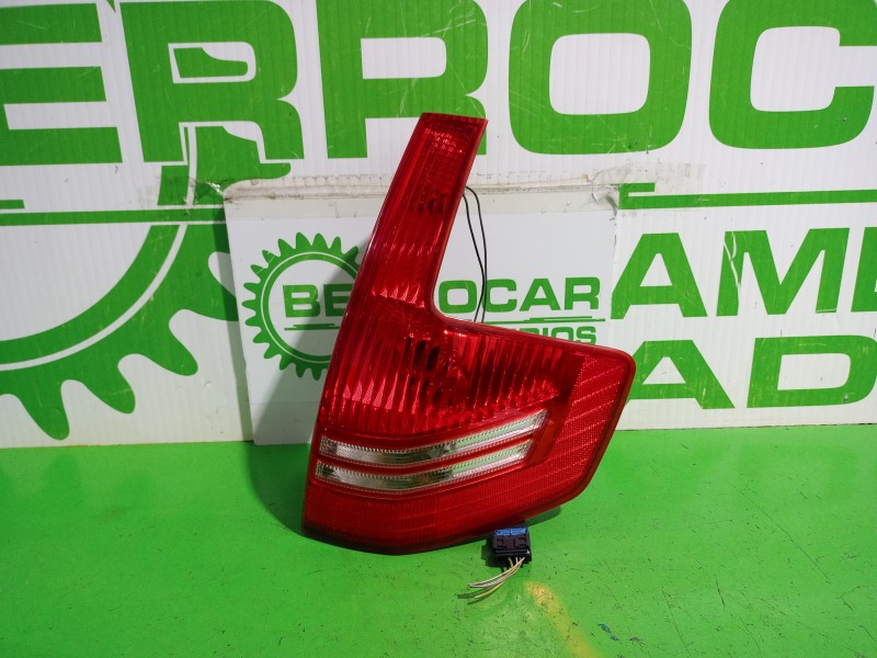 Recambio de piloto trasero derecho para citroën c4 berlina collection referencia OEM IAM 9655863980  