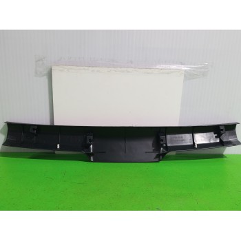 Recambio de moldura para toyota auris touring sports (e18) hybrid feel! edition referencia OEM IAM 6479002080  