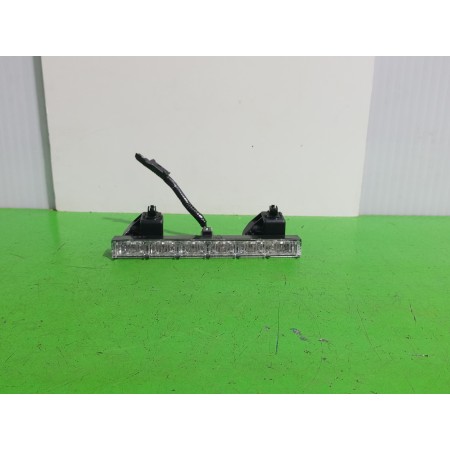 Recambio de luz central de freno para toyota auris touring sports (e18) hybrid feel! edition referencia OEM IAM 1258412V20W  