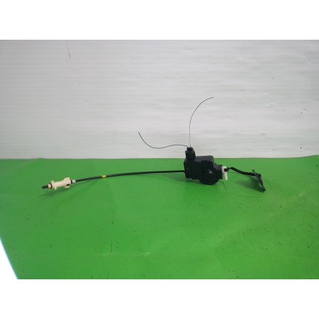 Recambio de motor tapa combustible para lexus rx 300(mcu35) luxury referencia OEM IAM PBTM15GF5  