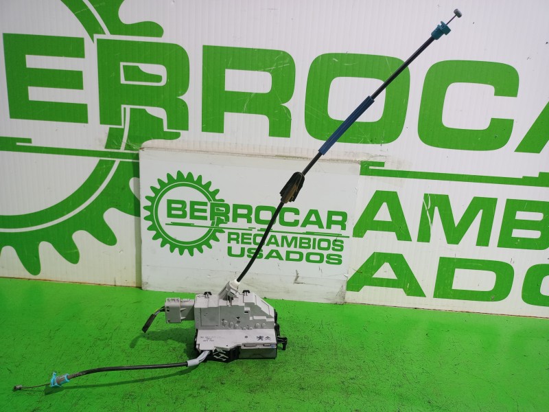 Recambio de cerradura puerta delantera izquierda para citroën c4 berlina collection referencia OEM IAM 9681337180  