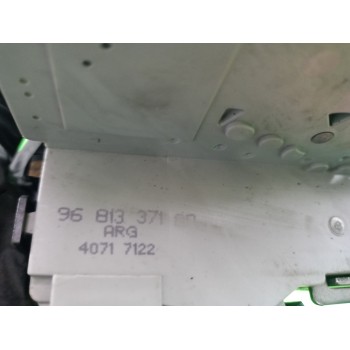 Recambio de cerradura puerta delantera izquierda para citroën c4 berlina collection referencia OEM IAM 9681337180  