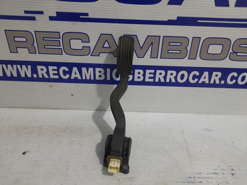Recambio de pedal acelerador para peugeot 307 (s1) 2.0 hdi cat referencia OEM IAM 9645702180  