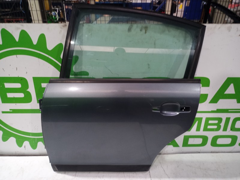 Recambio de puerta trasera izquierda para citroën c4 berlina collection referencia OEM IAM 9006H8  