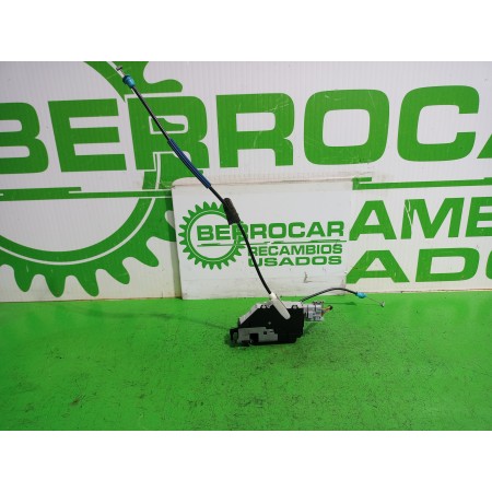 Recambio de cerradura puerta trasera izquierda para citroën c4 berlina collection referencia OEM IAM 9681337180  