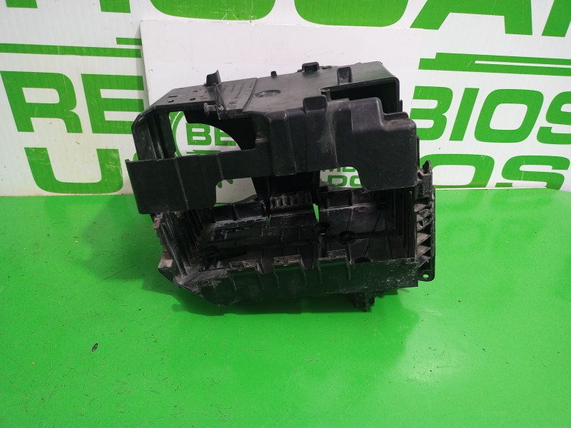 Recambio de soporte bateria para peugeot 508 active referencia OEM IAM 9686709280  