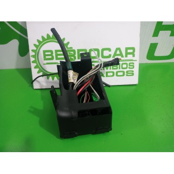 Recambio de caja reles / fusibles para peugeot 306 berlina 3/4/5 puertas (s2) 1.9 diesel referencia OEM IAM 9636017280  