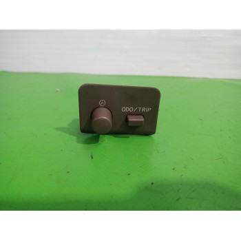 Recambio de interruptor para lexus rx 300(mcu35) luxury referencia OEM IAM 841190E010E0  