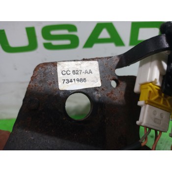 Recambio de enganche cinturon trasero izquierdo para citroën c4 berlina collection referencia OEM IAM CC627AA  