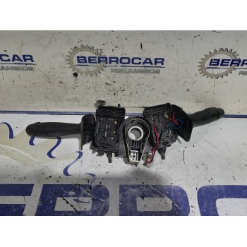 Recambio de mando multifuncion para renault kangoo (f/kc0) referencia OEM IAM 8200090337  