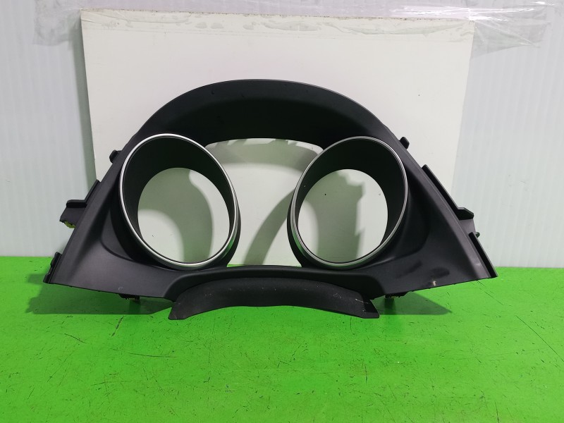 Recambio de moldura para toyota auris touring sports (e18) hybrid feel! edition referencia OEM IAM 5543502510  