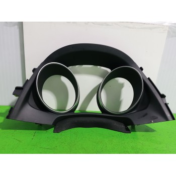 Recambio de moldura para toyota auris touring sports (e18) hybrid feel! edition referencia OEM IAM 5543502510  