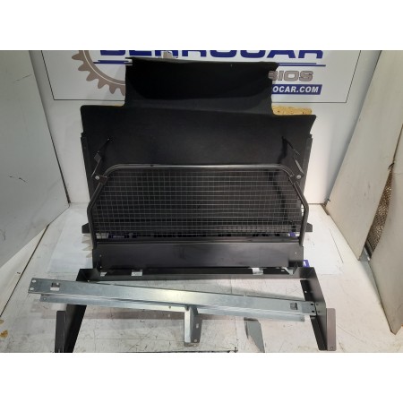 Recambio de asientos traseros para nissan leaf referencia OEM IAM   