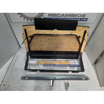 Recambio de asientos traseros para nissan leaf referencia OEM IAM   