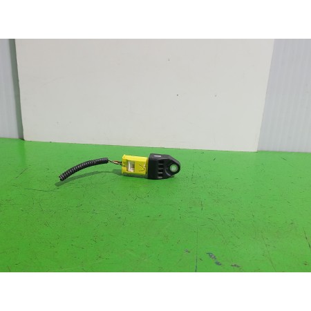 Recambio de sensor para toyota auris touring sports (e18) hybrid feel! edition referencia OEM IAM 8983102140  