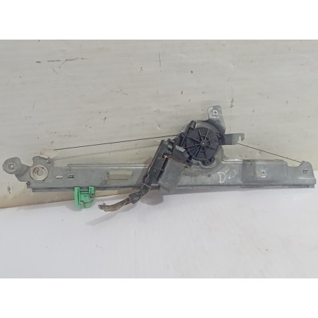 Recambio de elevalunas delantero derecho para renault scenic ii grand confort dynamique referencia OEM IAM 8201010936  