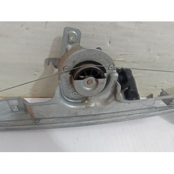 Recambio de elevalunas delantero derecho para renault scenic ii grand confort dynamique referencia OEM IAM 8201010936  