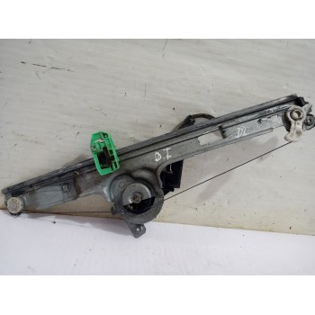 Recambio de elevalunas delantero derecho para renault scenic ii grand confort dynamique referencia OEM IAM 8201010936  