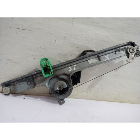 Recambio de elevalunas delantero izquierdo para renault scenic ii grand confort dynamique referencia OEM IAM 8201010937  