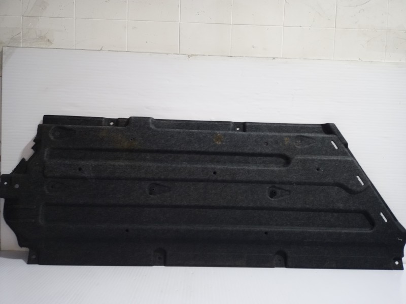 Recambio de cubrecarter para hyundai i20 (bc3) essence mild-hybrid referencia OEM IAM 84227Q0080  