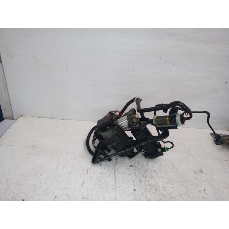 Recambio de bomba suspension para lexus rx 300(mcu35) luxury referencia OEM IAM 4891048010  