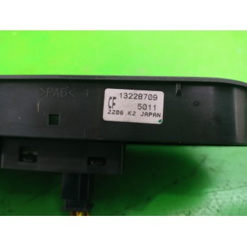 Recambio de mando elevalunas delantero derecho para opel astra h berlina essentia referencia OEM IAM 13228709  