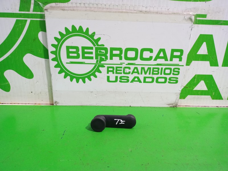 Recambio de maneta elevalunas trasera izquierda para opel astra h berlina essentia referencia OEM IAM 902471500430  