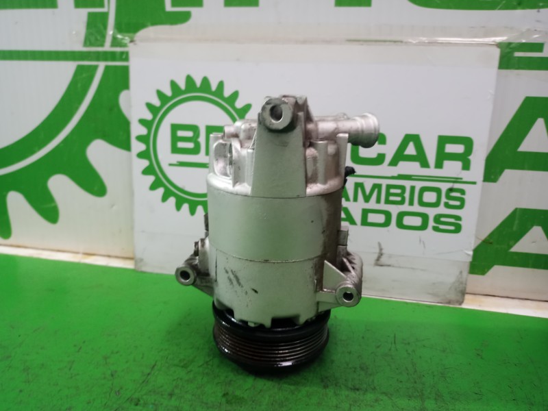 Recambio de compresor aire acondicionado para opel zafira b 1.9 cdti referencia OEM IAM 13124752  