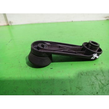 Recambio de maneta elevalunas trasera derecha para opel astra h berlina essentia referencia OEM IAM 90459502  