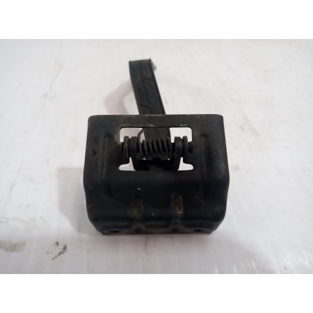 Recambio de tirador capot para renault scenic ii grand confort dynamique referencia OEM IAM 1  