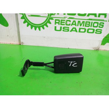 Recambio de enganche cinturon trasero central para opel astra h berlina essentia referencia OEM IAM 5197600  