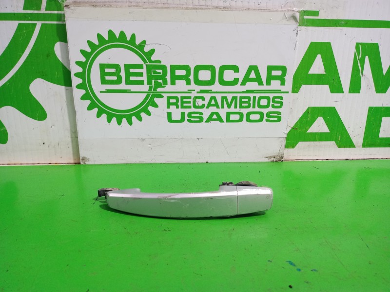 Recambio de maneta exterior trasera izquierda para opel astra h berlina essentia referencia OEM IAM 138673  