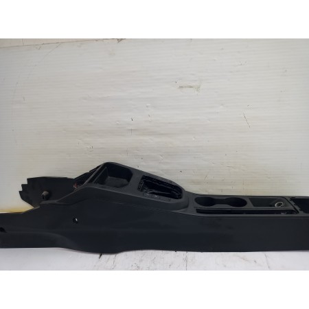 Recambio de consola central para seat ibiza (kj1) reference referencia OEM IAM SE270216  