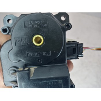 Recambio de motor apertura trampilla para lexus rx 300(mcu35) luxury referencia OEM IAM 0637008810  