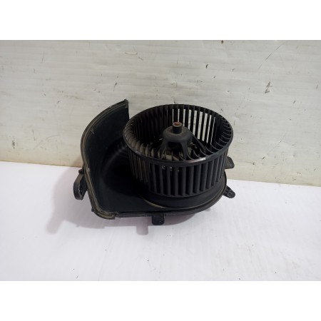 Recambio de motor calefaccion para renault scenic ii grand confort dynamique referencia OEM IAM F666583V  