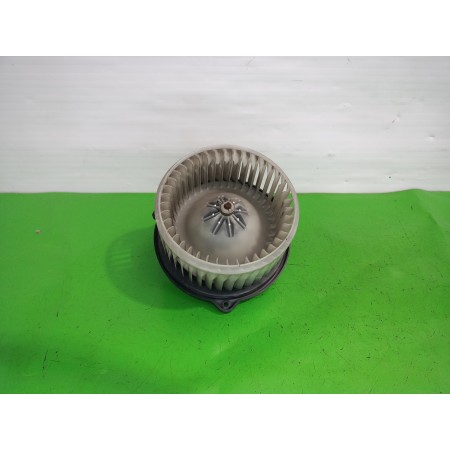 Recambio de motor calefaccion para lexus rx 300(mcu35) luxury referencia OEM IAM 8710348040  