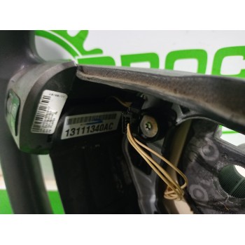 Recambio de volante para opel zafira b 1.9 cdti referencia OEM IAM 13111340AC  