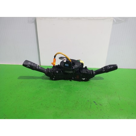 Recambio de mando multifuncion para toyota auris touring sports (e18) hybrid feel! edition referencia OEM IAM 8465202670 / 84308