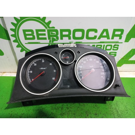 Recambio de cuadro instrumentos para opel zafira b 1.9 cdti referencia OEM IAM 13267544  