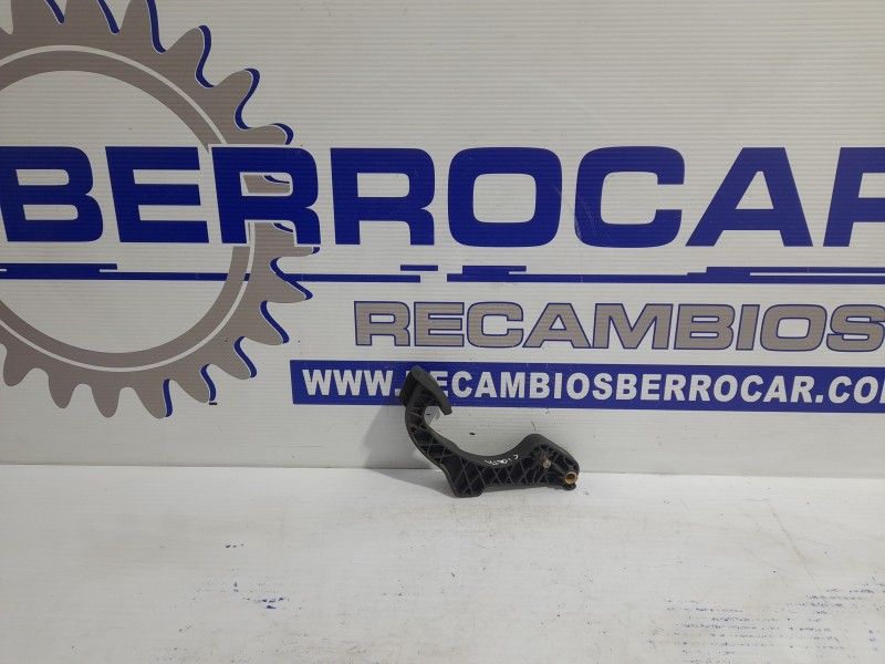 Recambio de pedal embrague para peugeot 307 (s1) 2.0 hdi cat referencia OEM IAM 42286601  