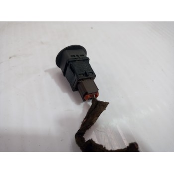 Recambio de interruptor para renault scenic ii grand confort dynamique referencia OEM IAM 681995427R  
