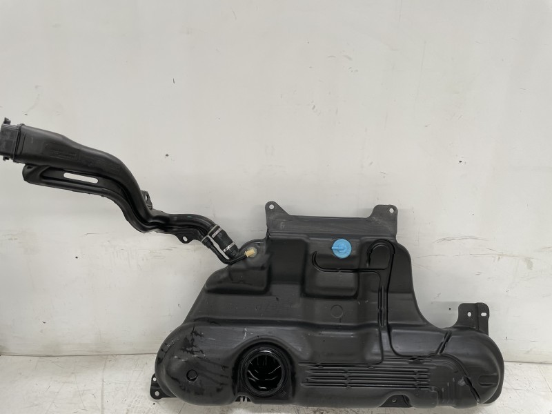 Recambio de deposito combustible para renault scenic ii grand confort dynamique referencia OEM IAM 8200237881  