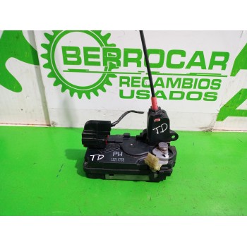 Recambio de cerradura puerta trasera derecha para opel astra h berlina essentia referencia OEM IAM 13210739  